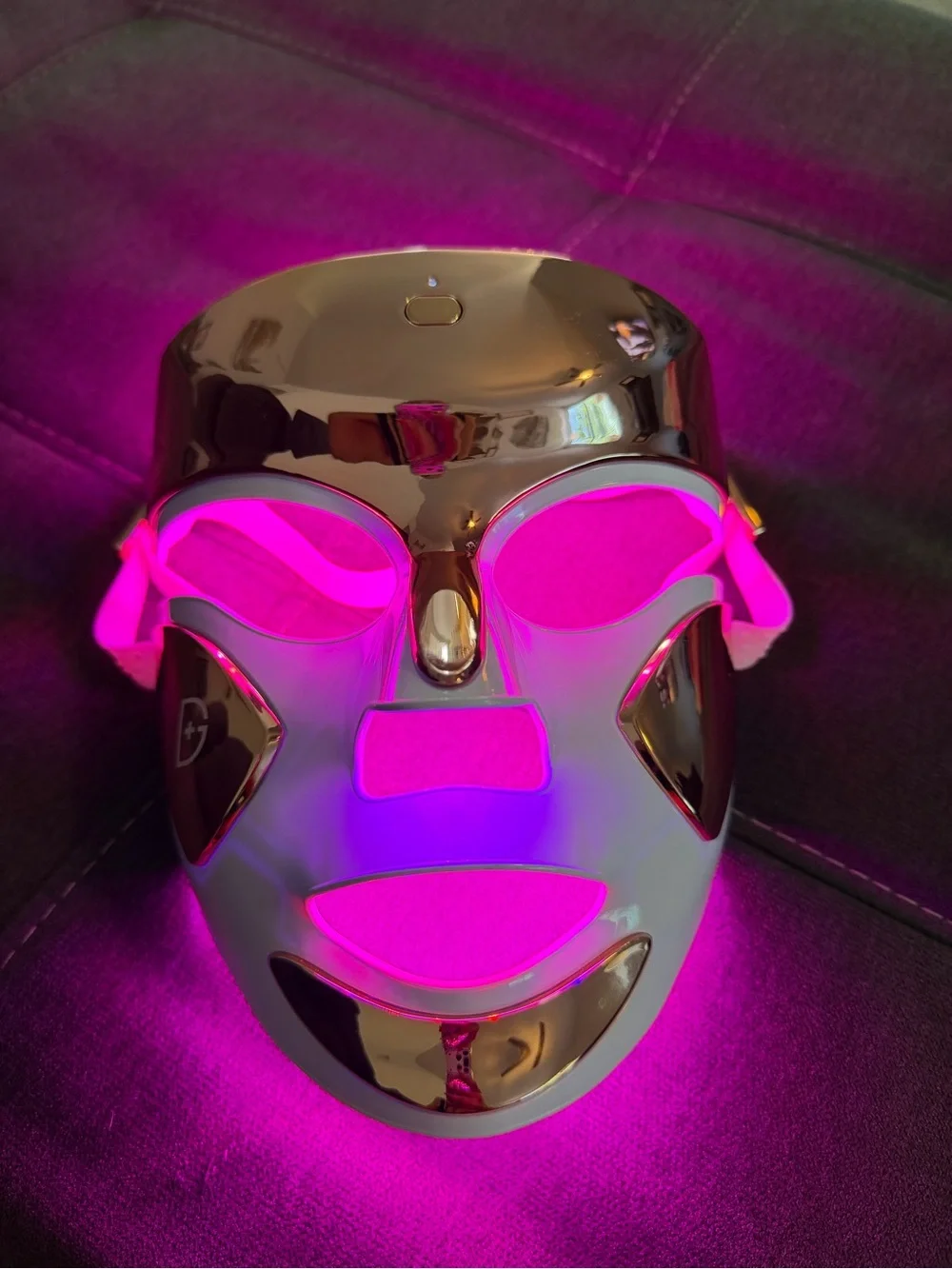 LED Light Therapy Facial Mask — White with Gold Accents
